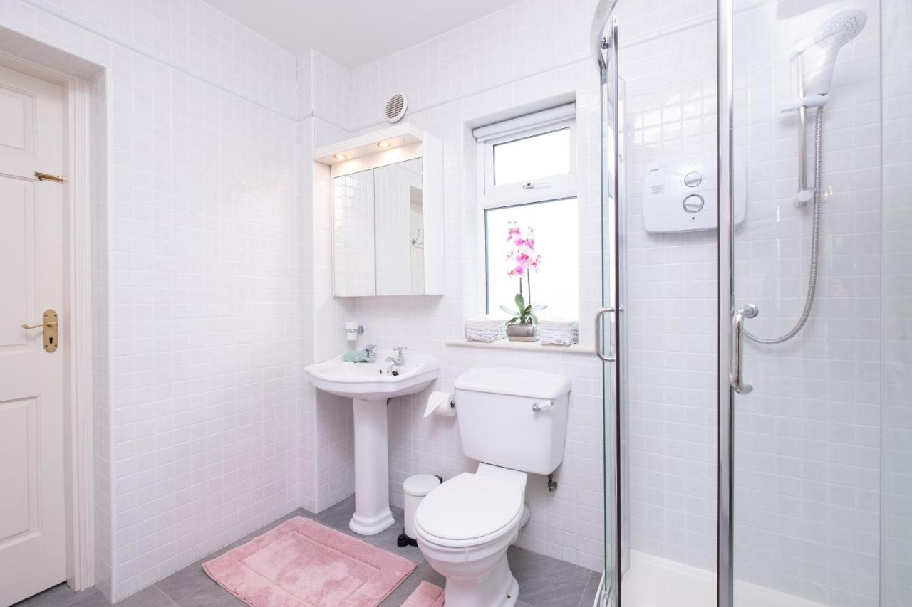 Luxury Apartment, Bed And Breakfast Galway Dış mekan fotoğraf